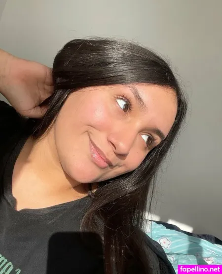 Marlenemm OnlyFans Thumbnail #EpWob695gY