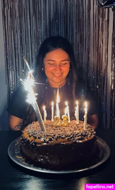 Marlenemm OnlyFans Thumbnail #ItShi1CkmC