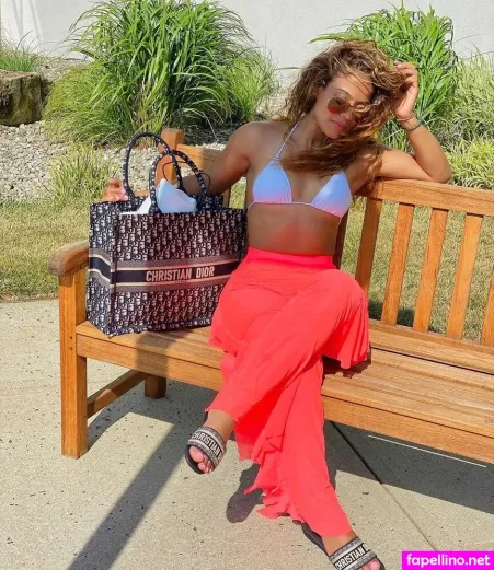 Marleny Canela OnlyFans Thumbnail #pGdYHmwG1u