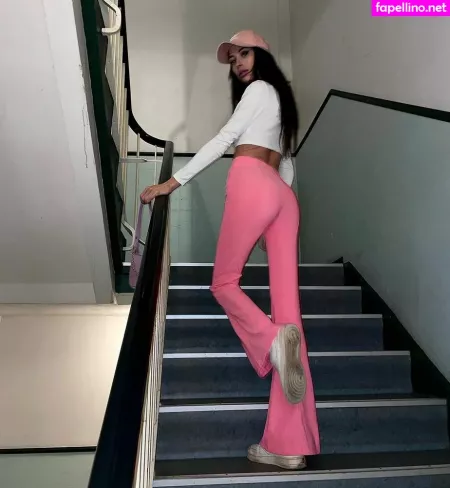 Marlinskaa OnlyFans Thumbnail #5a8xoEF875