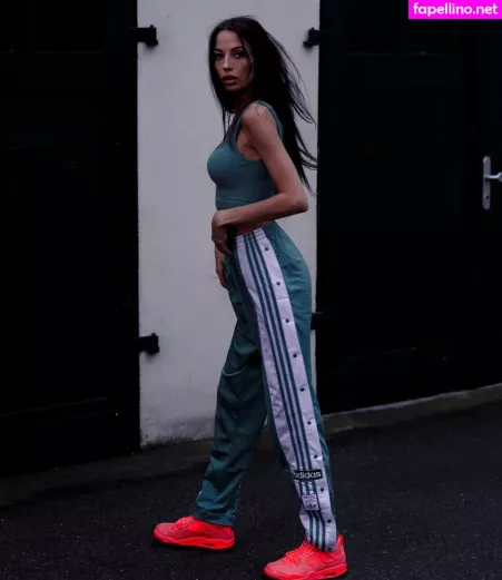 Marlinskaa OnlyFans Thumbnail #HPed42TsHw