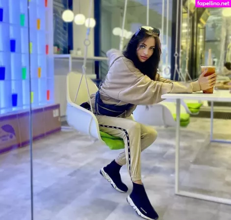 Marlinskaa OnlyFans Thumbnail #hCWksgA4k1