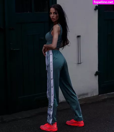 Marlinskaa OnlyFans Thumbnail #sQgHIvBroP