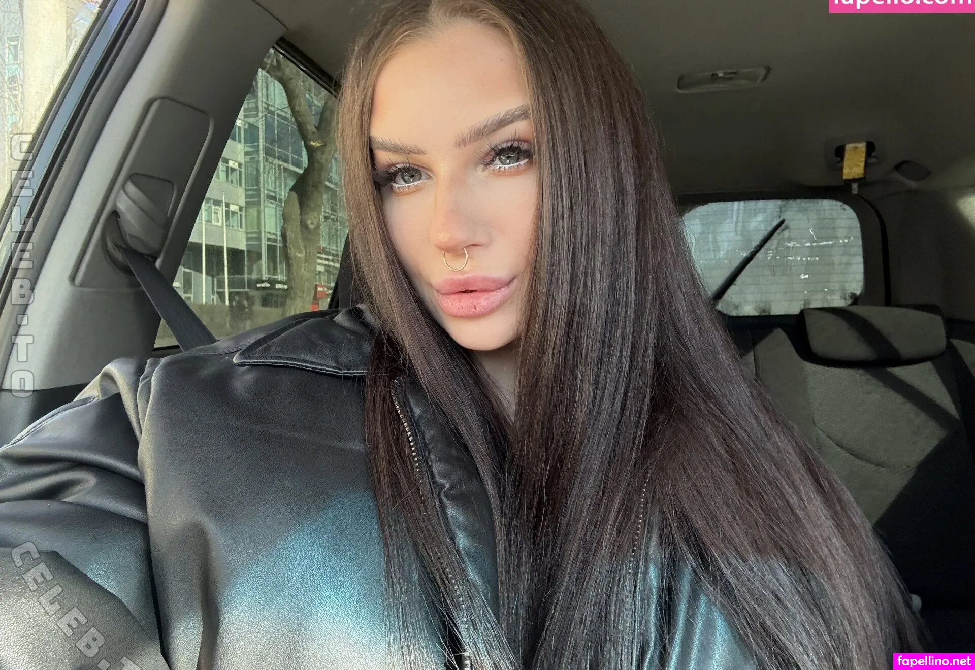MarlynRobertsen Nude Leaked OnlyFans Photo #0TofqWsbNK