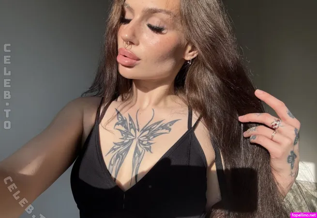 Marlynrobertsen OnlyFans Thumbnail #zn0cdd1pCN