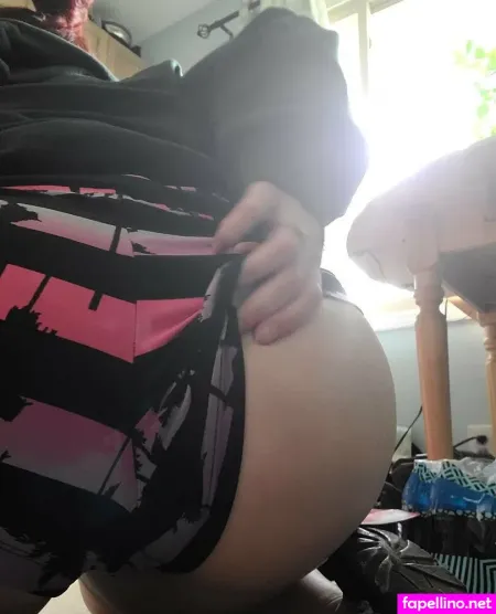 Marriedmilfmallori OnlyFans Thumbnail #6zDLpSog4u
