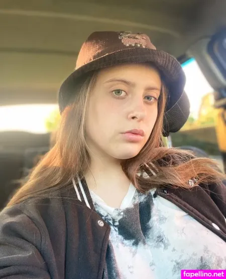 Marry Berry X OnlyFans Thumbnail #EEnO9kKQcW