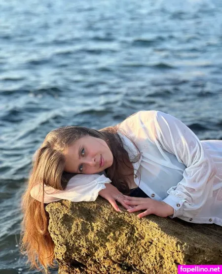 Marry Berry X OnlyFans Thumbnail #m1dGZXTkwo