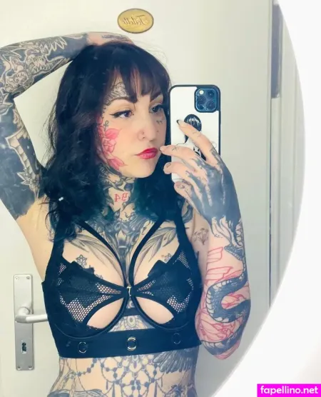 Marry Boeh 1 OnlyFans Thumbnail #H0elZfrmid