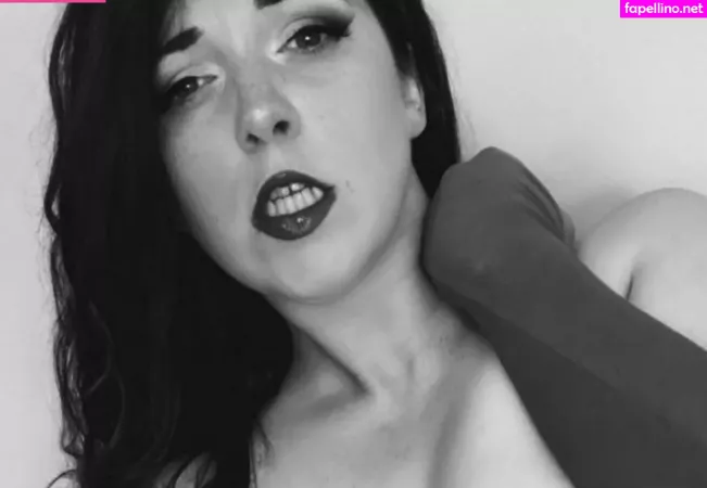 Mars Kitten OnlyFans Thumbnail #Pb6ZLm19Bg