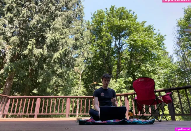 Marstonhefner OnlyFans Thumbnail #AECfPRl0Tm