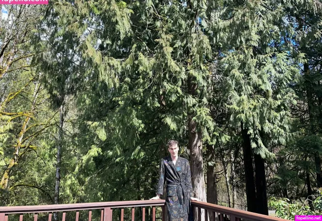 Marstonhefner OnlyFans Thumbnail #VhfnLOMDgW