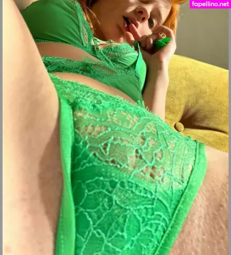 Marta Gromova OnlyFans Thumbnail #mH5rEXAc0C