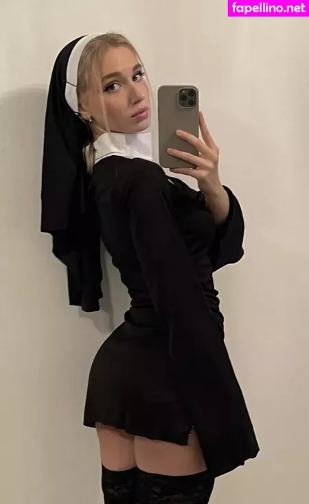 Marta Istomina OnlyFans Thumbnail #DaiDQTeDIE