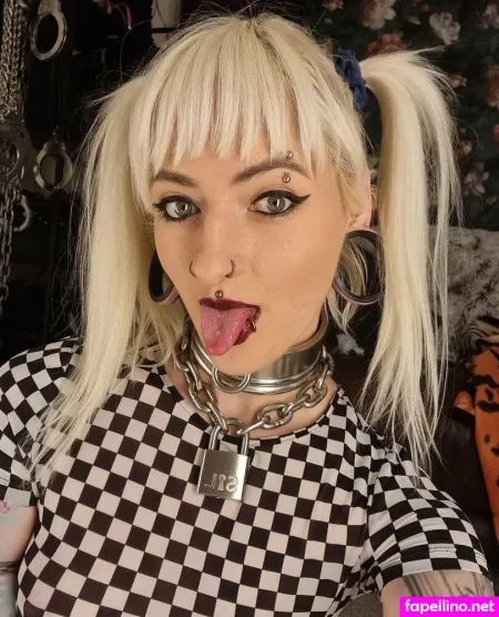 Martaklintasteel OnlyFans Thumbnail #TviDZnjEeX