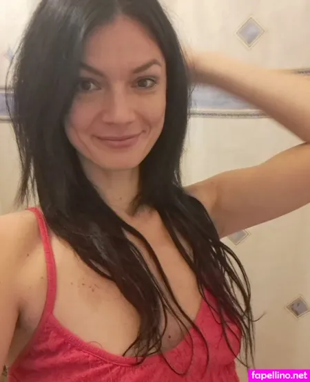 Martapeonly7 OnlyFans Thumbnail #1DoXSxgT6E