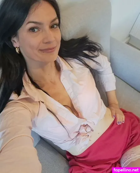 Martapeonly7 OnlyFans Thumbnail #hBF9x8TUOA