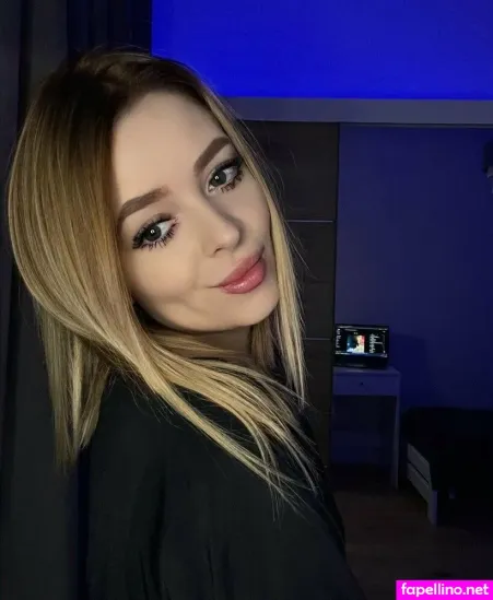 Martaswarowski OnlyFans Thumbnail #hYL1aAMulo