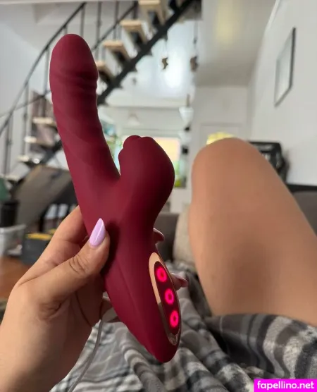 Martenseveline Main Profile Photo