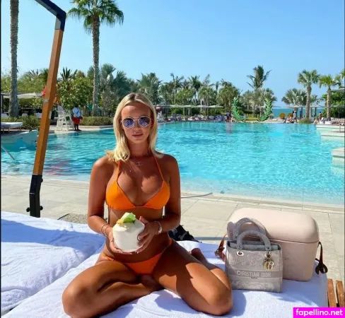 Martha Armitage OnlyFans Thumbnail #1NMJlvYdzA