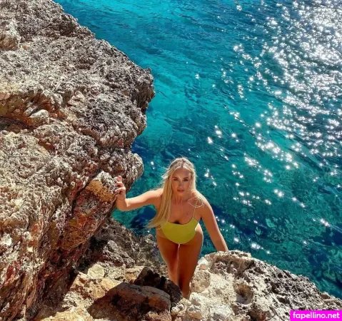 Martha Armitage OnlyFans Thumbnail #90h84BAdjJ