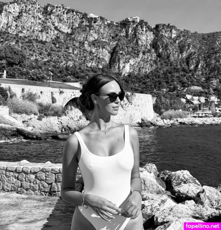 Martha Armitage OnlyFans Thumbnail #u6smCVKTze