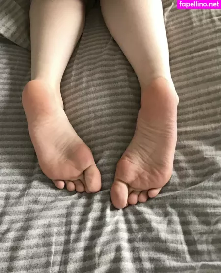 Martha Feet OnlyFans Thumbnail #TRvLHkYoDh