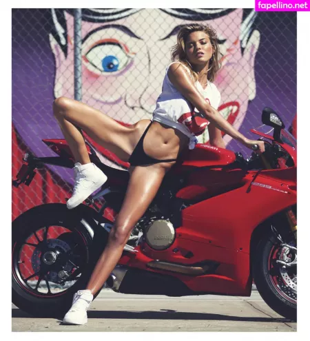 Martha Hunt OnlyFans Thumbnail #OF86K6xFoE