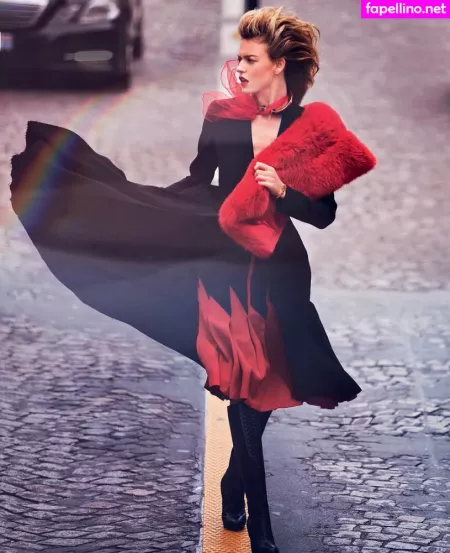 Martha Hunt OnlyFans Thumbnail #sMOAAh4mzB