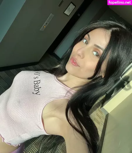 Marthacrdns OnlyFans Thumbnail #vb0tcEcxIn