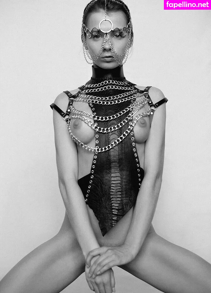 martagromova.model2, marthagromova.model Nude Leaked OnlyFans Photo #3BRaDeIz0s