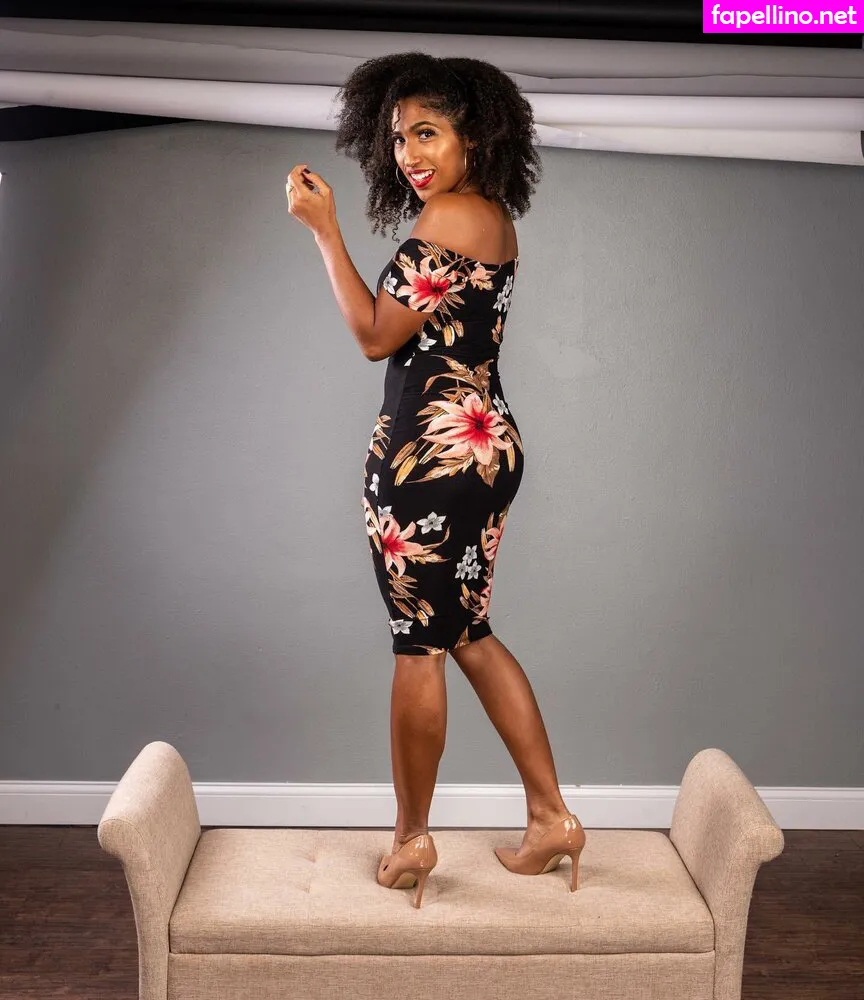 MartiBelle, allysinkay, marti.belle Nude Leaked OnlyFans Photo #4AIBjmOKRN