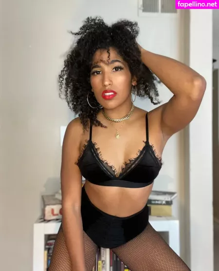 Marti Belle OnlyFans Thumbnail #dWXtD6LSv0