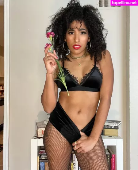 Marti Belle OnlyFans Thumbnail #xUSGGPjawI