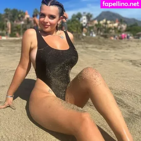 Martina Cammara OnlyFans Thumbnail #Gek6y4A8H0