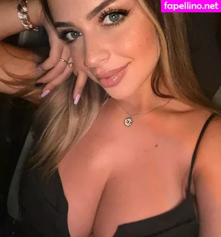 Martina Cammara OnlyFans Thumbnail #wA2cqJSvXy