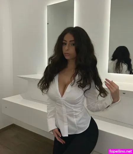 Martina Gulino OnlyFans Thumbnail #xuilOTWonA