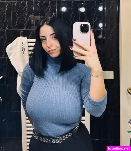 Martina L OnlyFans Thumbnail #E6n69u0aUd