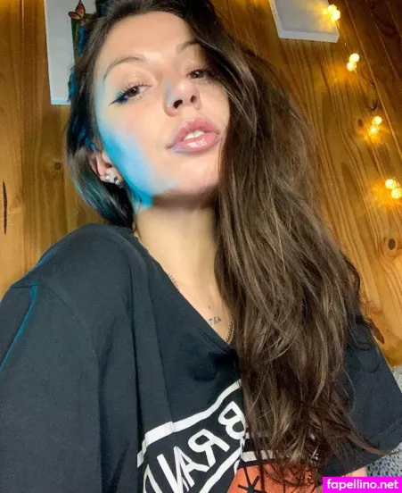 Martina Lpz OnlyFans Thumbnail #J50TUC7Ni3