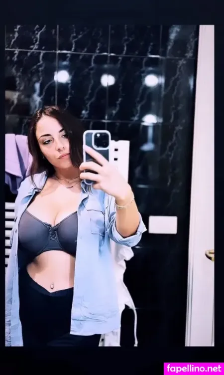 Martina Lucarelli OnlyFans Thumbnail #doejmQDdeN