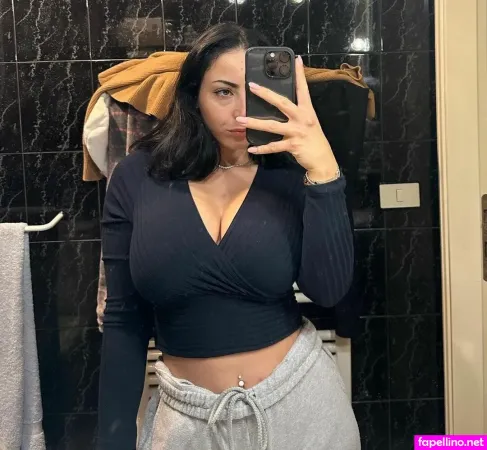 Martina Lucarelli OnlyFans Thumbnail #fNd61fa4kD