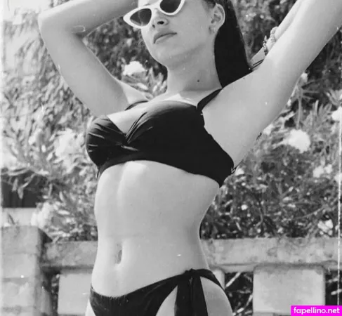 Martina Miticocchio OnlyFans Thumbnail #awHO5TWVX1