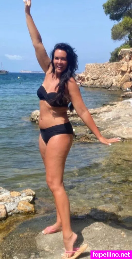 fantasticcora_vip, reuter_martina_official Nude Leaked OnlyFans Photo #FgUTOFeXeW