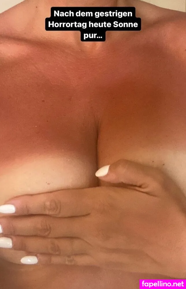 fantasticcora_vip, reuter_martina_official Nude Leaked OnlyFans Photo #K7eWygrOmA