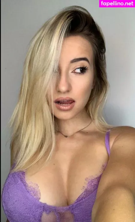 Martina Rossi OnlyFans Thumbnail #CmswkvQPGU