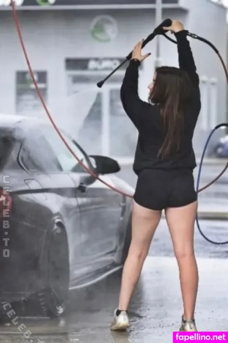 Martina Schmid OnlyFans Thumbnail #1LEs9BBrkK