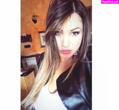 Martina Tomasso OnlyFans Thumbnail #qHq6puRD62