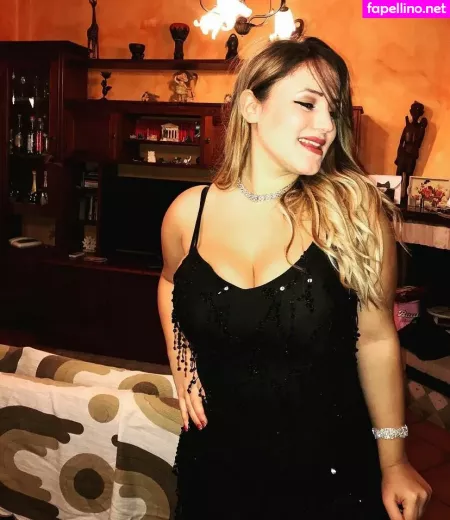 Martina Tomasso OnlyFans Thumbnail #xqW9vpansF