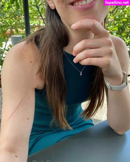 Martinagamexx OnlyFans Thumbnail #Q6mN4l7AUm