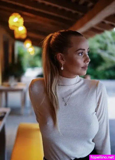 Martine Lunde OnlyFans Thumbnail #8pT6flc3rL